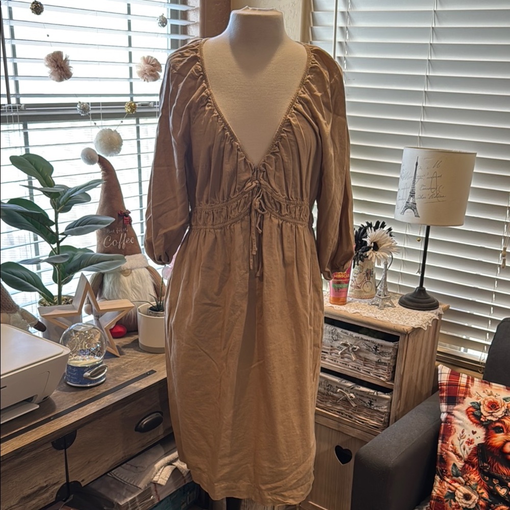 Universal Tread Elegant Tan Women's Dress